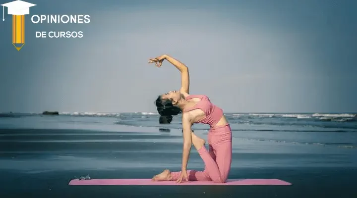 ¿Qué es el yoga y para qué sirve? Concepto, significado y beneficios para la salud