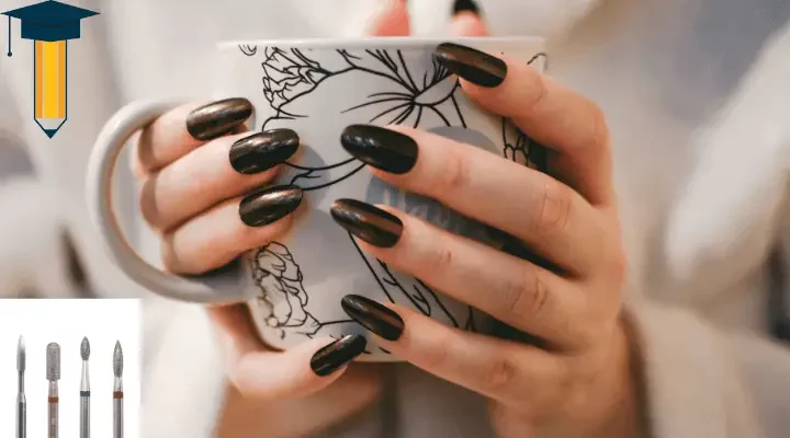 ¿Cuáles son los diferentes tipos de fresas para la manicura rusa? ¿Para qué sirven y qué significan sus colores? ¿De qué están hechas?