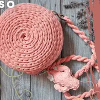 ejemplo 2 de bolso tejido que podrás hacer con el curso Diseña carteras con crochet 200 X 200 200 X 200